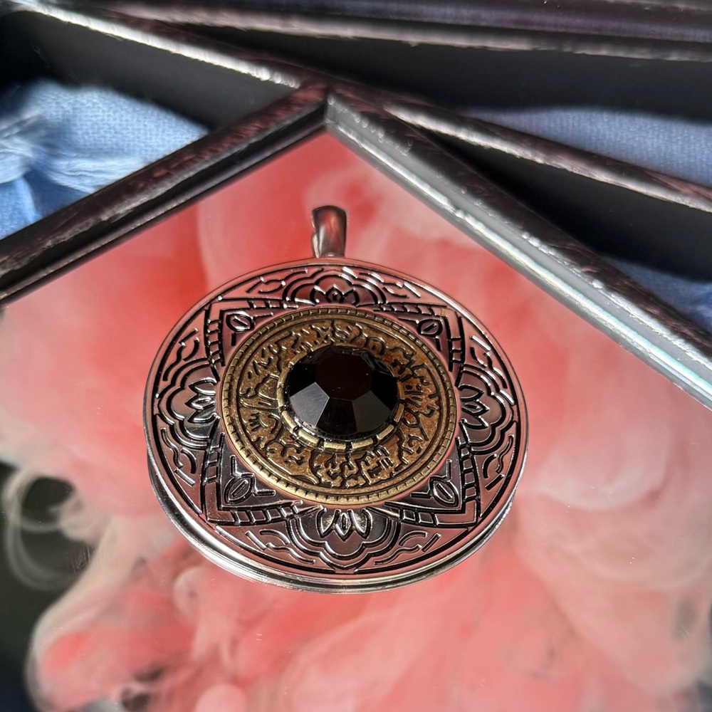 Premier Designs Mesa Pendant Silver Bronze Mixed Metal Black Stone